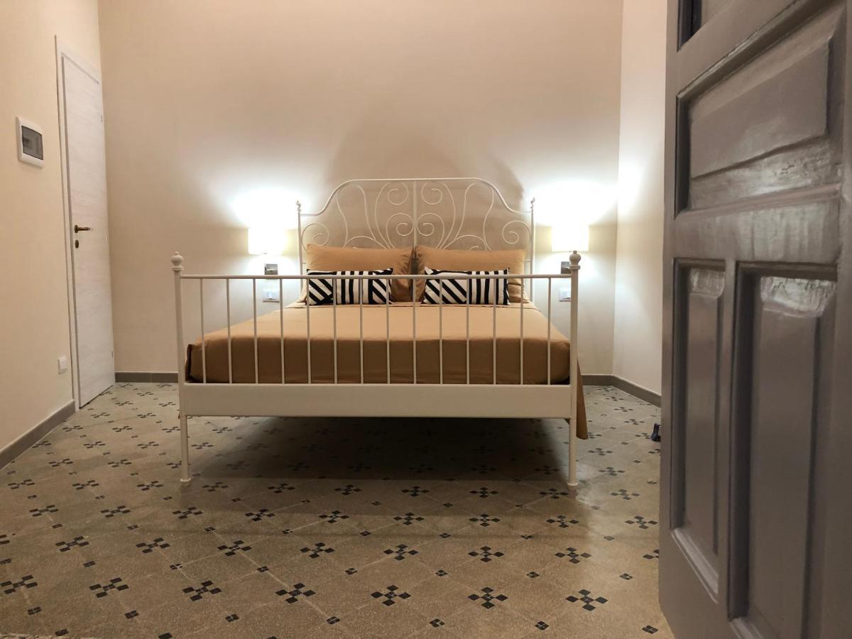 B&B Meliora Rooms Avola Eksteriør bilde